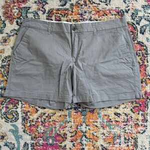 Old Navy Women's Gray Bermudas